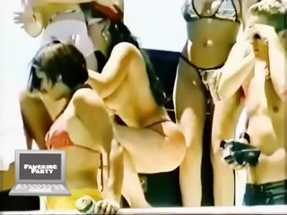 d. Latina get Naked and Tries to Wasting Pussy at Boat Party 2020