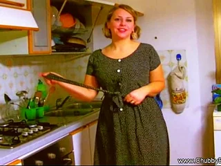 Housewife Blowjob From Be imparted to murder 1950's!