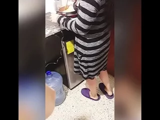 Cómo COGERTE a tu SUEGRA y a su HIJASTRA al MISMO TIEMPO! MADURA Mexicana me la CHUPA por DINERO y su HIJASTRA #1 ! Threesome Casero! HOT MEXICAN MILF Sucks Dick for Money! (Subtitulado)